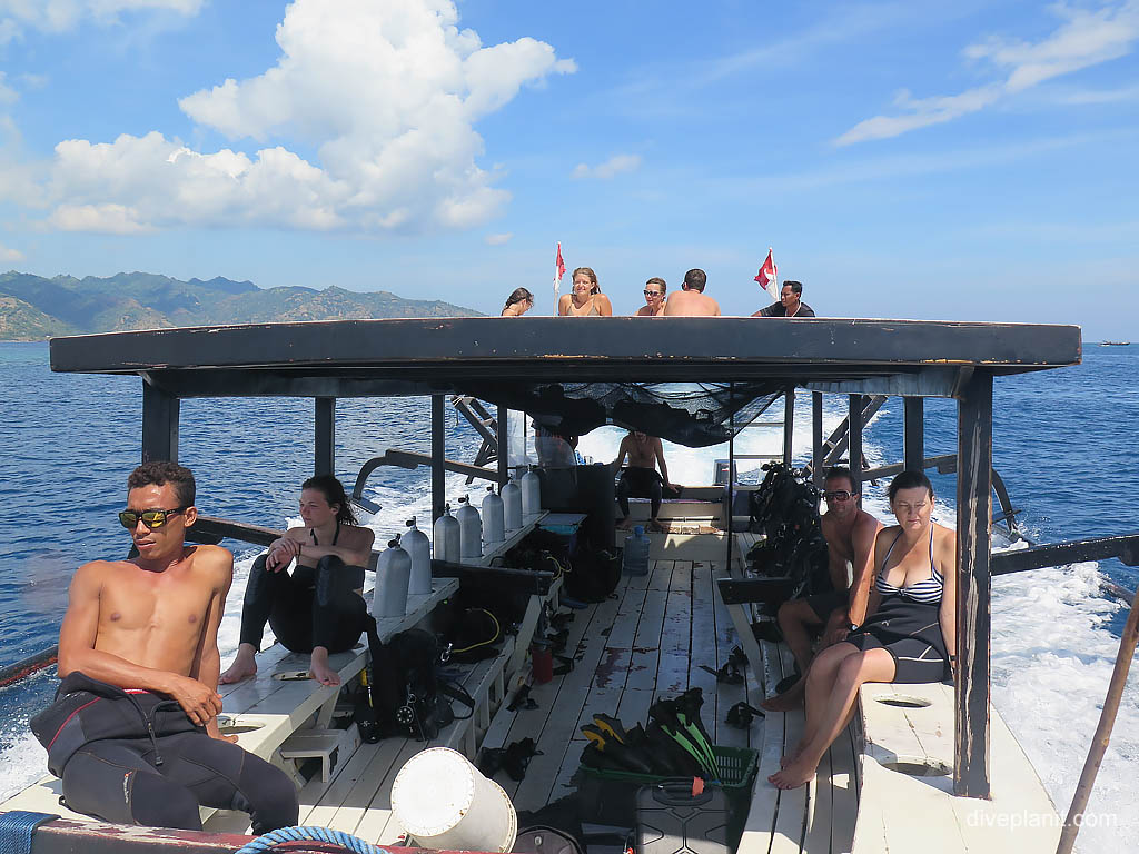 5397 Relaxing after the dive at Gili Air diving The Gilis DPI 5397