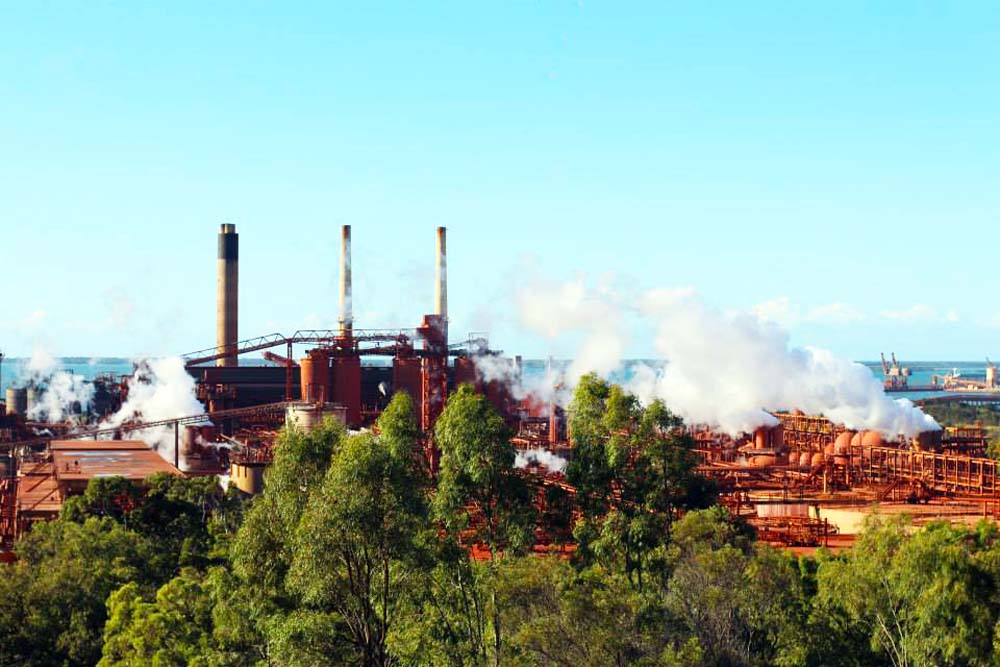 Alumina Plant Gladstone. Photo by Thomas Marc Schneider.