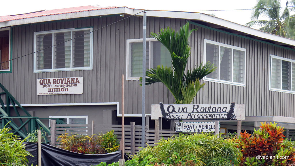 Budget accommodation diving Munda at Qua Roviana in the Solomon Islands by Diveplanit