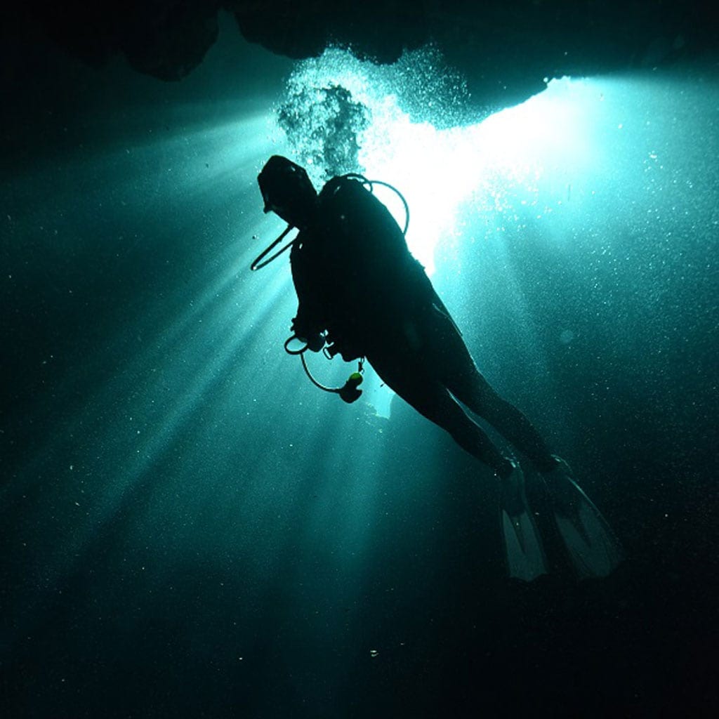 Mike Scotland dive travels in the Solomon Islands: Russell and Florida Islands aboard the MV Taka & Honiara Bonegis