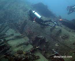 I japanese sub diving honiara solomon islands feature