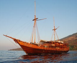 Damai liveaboard raja ampat sorong indonesia at anchor feature