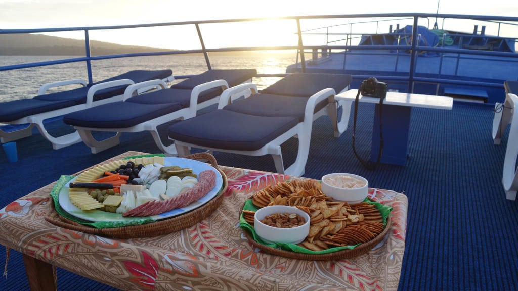 Bilikiki Liveaboard Florida and Russell Islands Solomon Islands-sunset-nibbles
