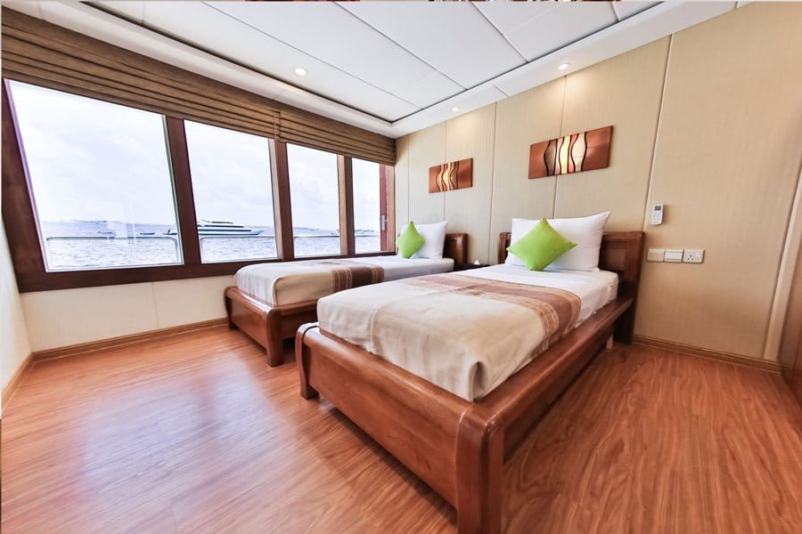 Carpe Novo Liveaboard, luxury liveaboard diving in the Maldives-Suite-Whaleshark-King-or-twin