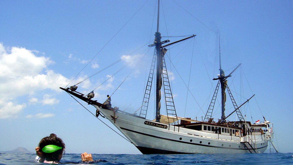 Ondina Liveaboard cruises Alor, Flores, Raja Ampat & Triton Bay-Indonesia-hero