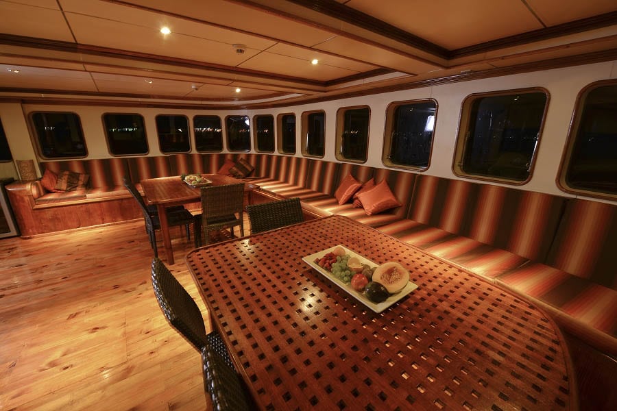 Carpe Diem liveaboard is a modern diving vessel in the Maldives-lounge2