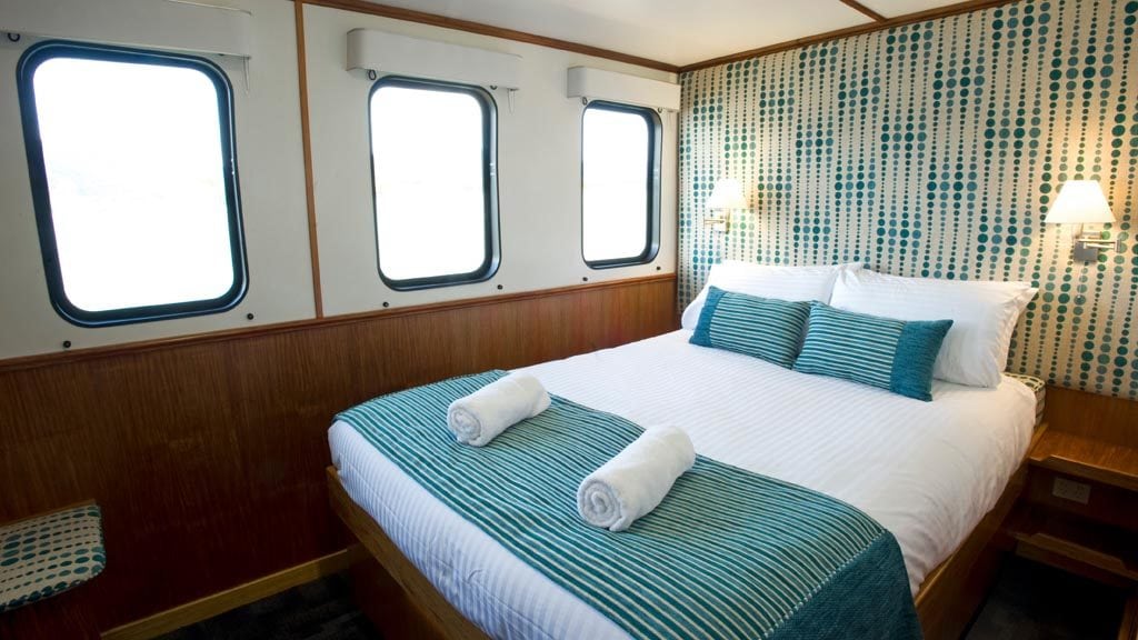 Spirit of Freedom beautiful and luxurious Liveaboard in the Cairns-Australia-Cabin-Ocean-View-Deluxe