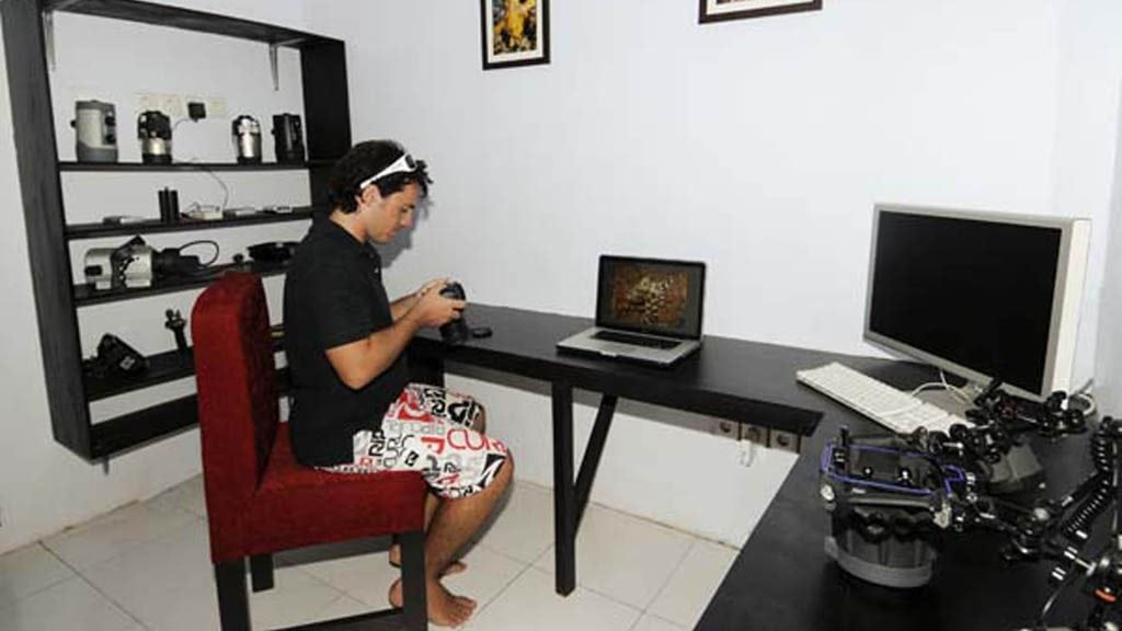 11-Eco Divers Resort Lembeh Bitung North Sulawesi Indonesia Camera Room