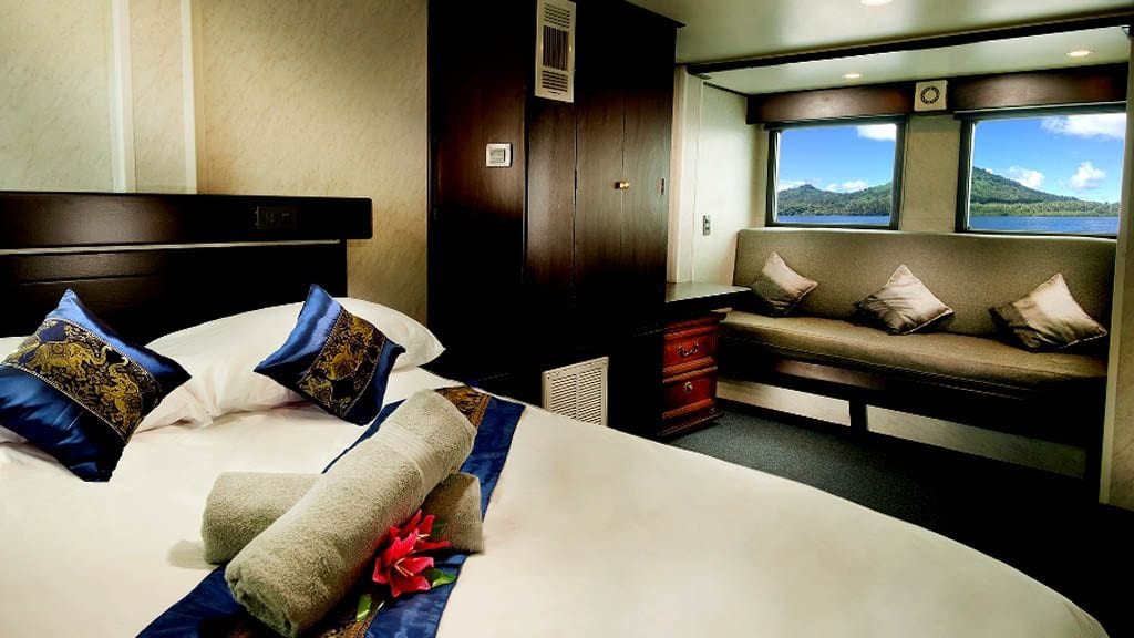 Truk master liveaboard truk cabin