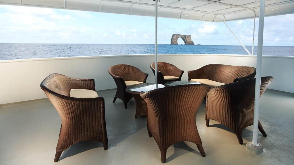 Galapagos Master Liveaboard Diving Galapagos Wolf & Darwin-shaded seating