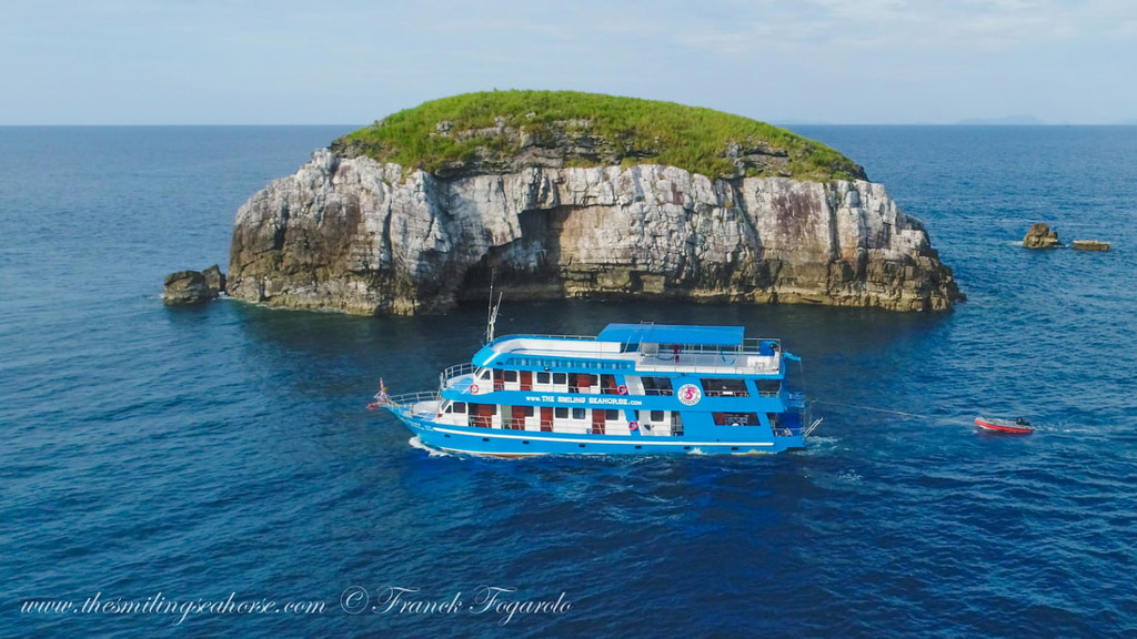 With itineraries throughout the Myanmar Mergui Archipelago (Burma) the MV Smiling Seahorse liveaboard represents a great opportunity to dive some of the regions least explored dive sites.