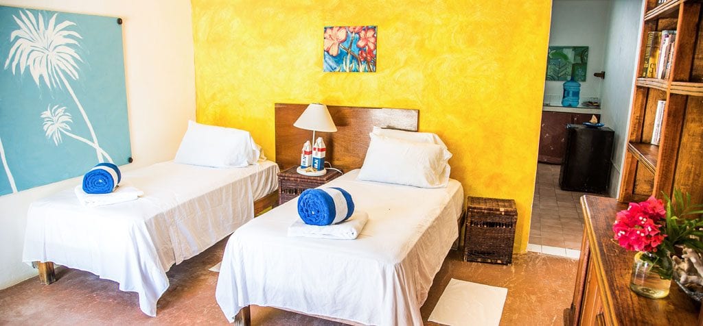 Yucatan Dive Trek Flying Cloud Accommodation twin bedroom