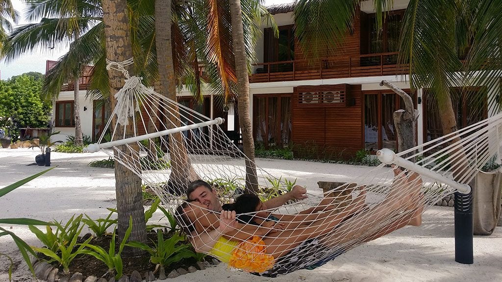 Liquid salt divers aveyla hotel hanifaru bay baa atoll maldives family on swing