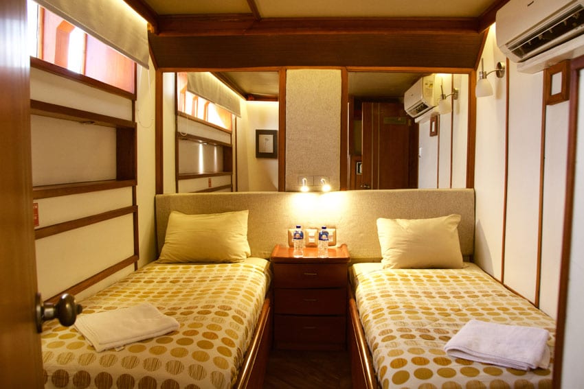 Humboldt Explorer Liveaboard Galapagos Islands-twin cabin