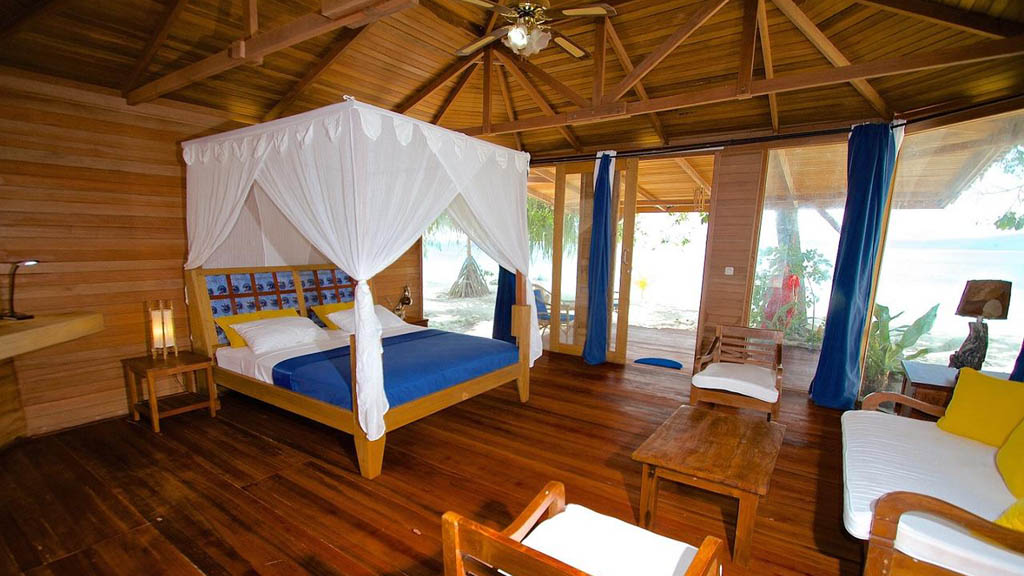 The luxury Agusta Eco Resort lies at the heart of Raja Ampat close to famous dive sites Mioskon, Melissa’s Garden, Mike’s Point, Cape Kri, Arborek Island