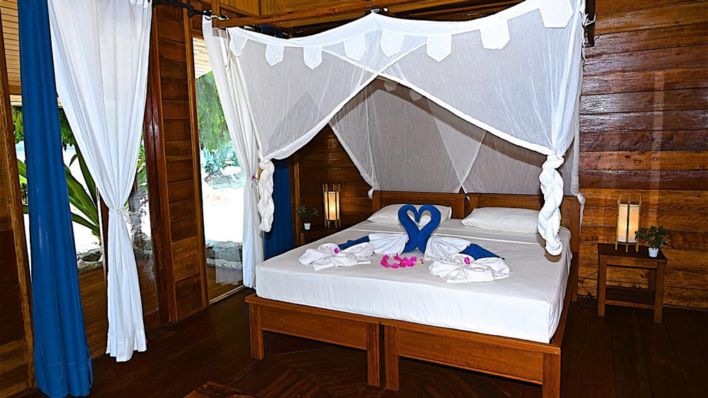 The luxury Agusta Eco Resort lies at the heart of Raja Ampat close to famous dive sites Mioskon, Melissa’s Garden, Mike’s Point, Cape Kri, Arborek Island