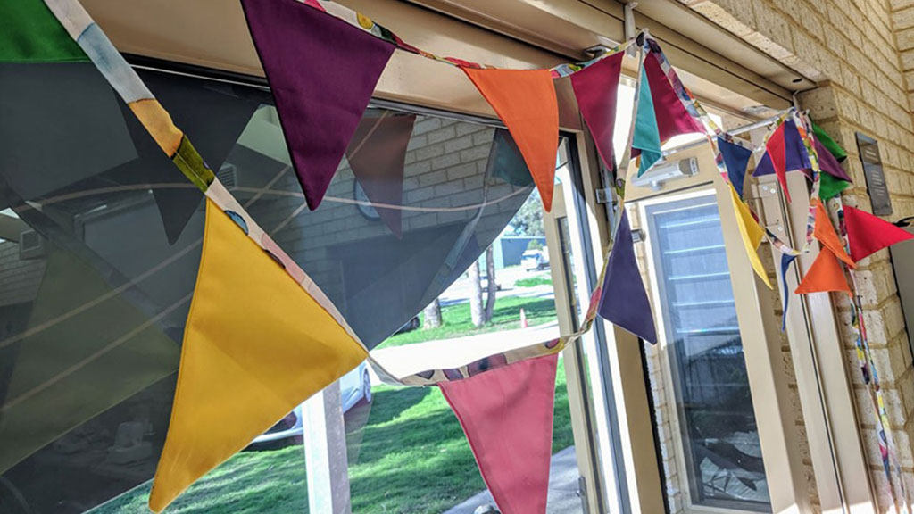 5 plastic free july plastic pollution alternatives bunting